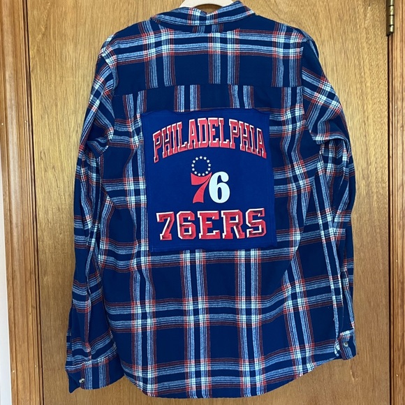 Upcycled Philadelphia 76ers flannel shirt NBA - Picture 1 of 2